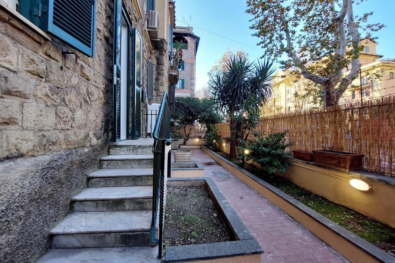 Ych-Brand New Vatican Flat With Terrace ローマ エクステリア 写真